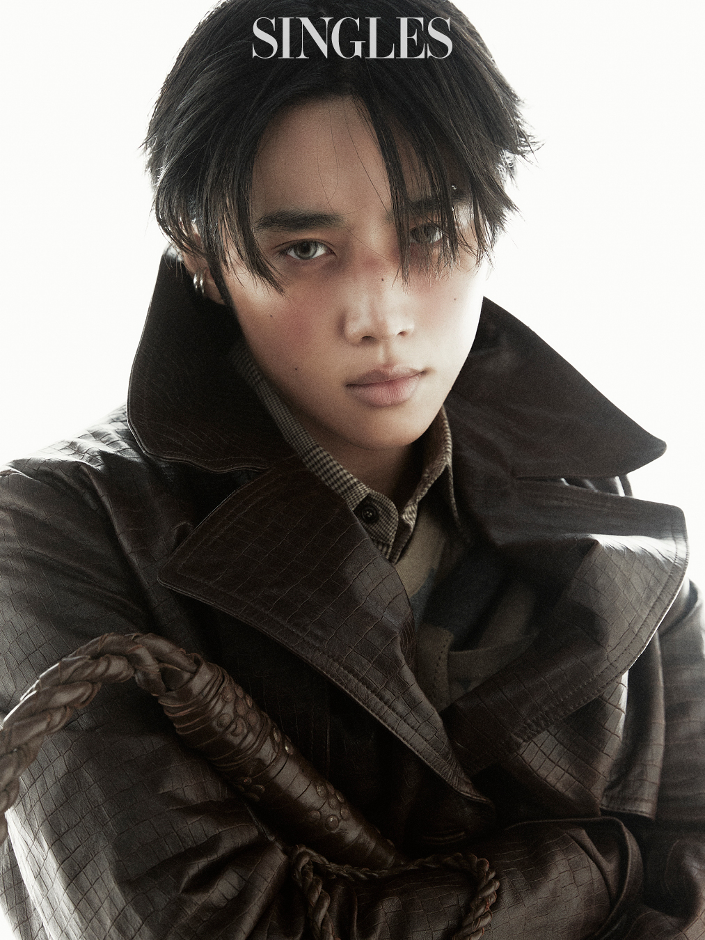 싱글즈 2월 호 더보이즈 선우 화보 이미지