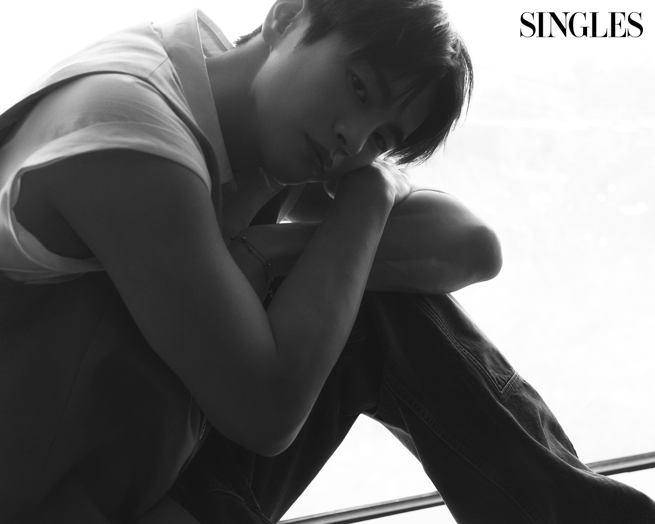 싱글즈 3월 호 서인국 화보 이미지