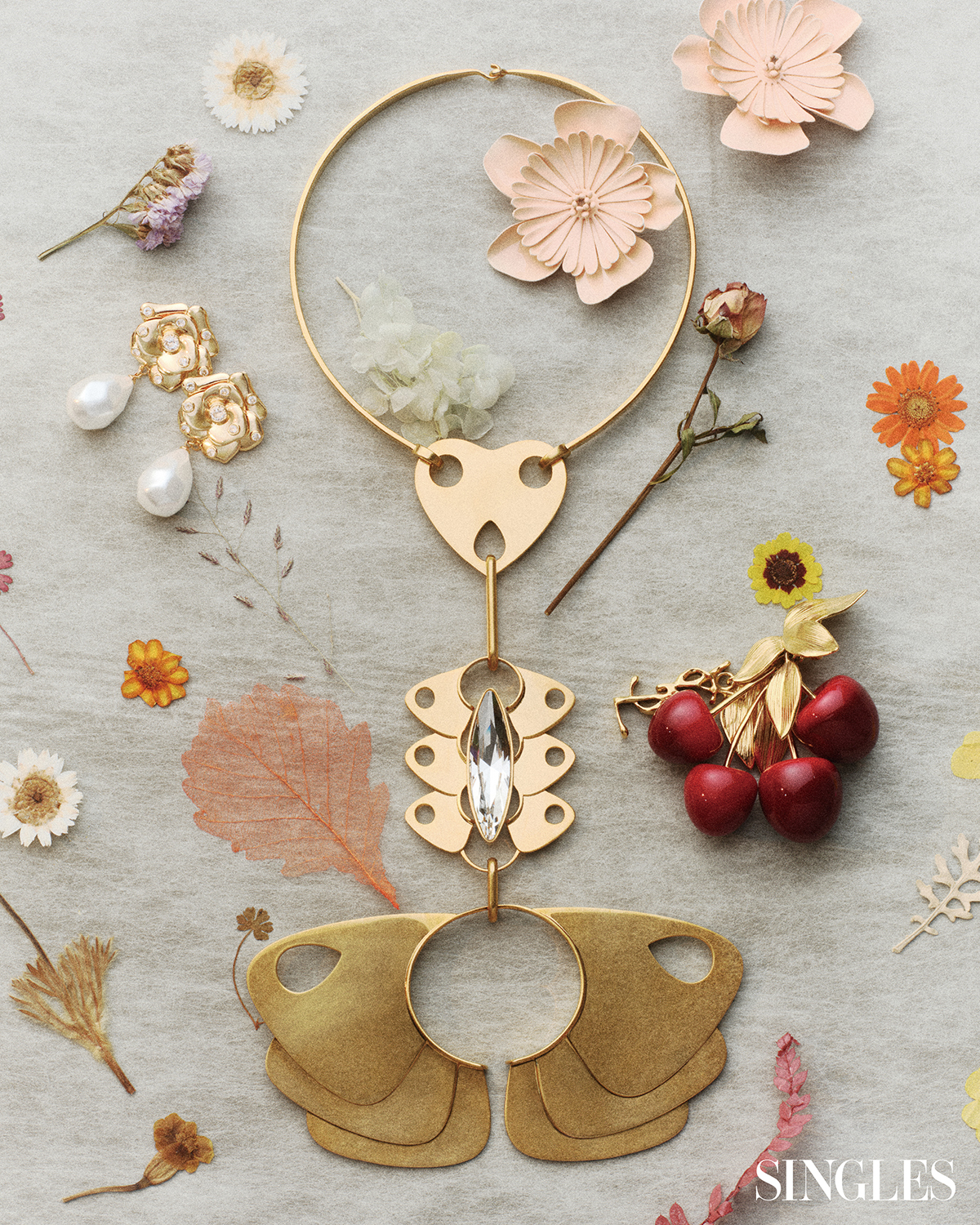 꽃을 품은 악세서리