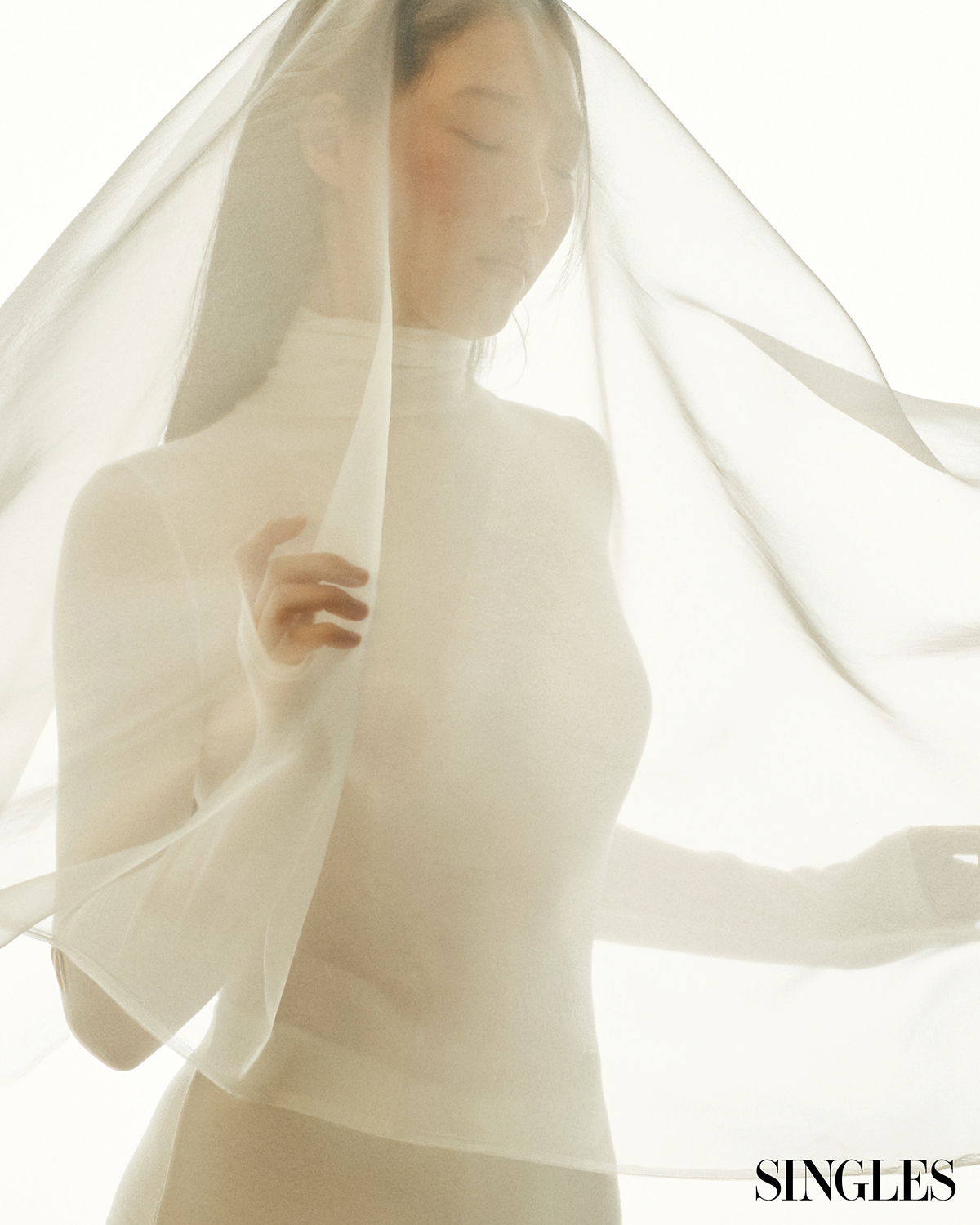 싱글즈 3월 호 센서리 뷰티 관련 이미지