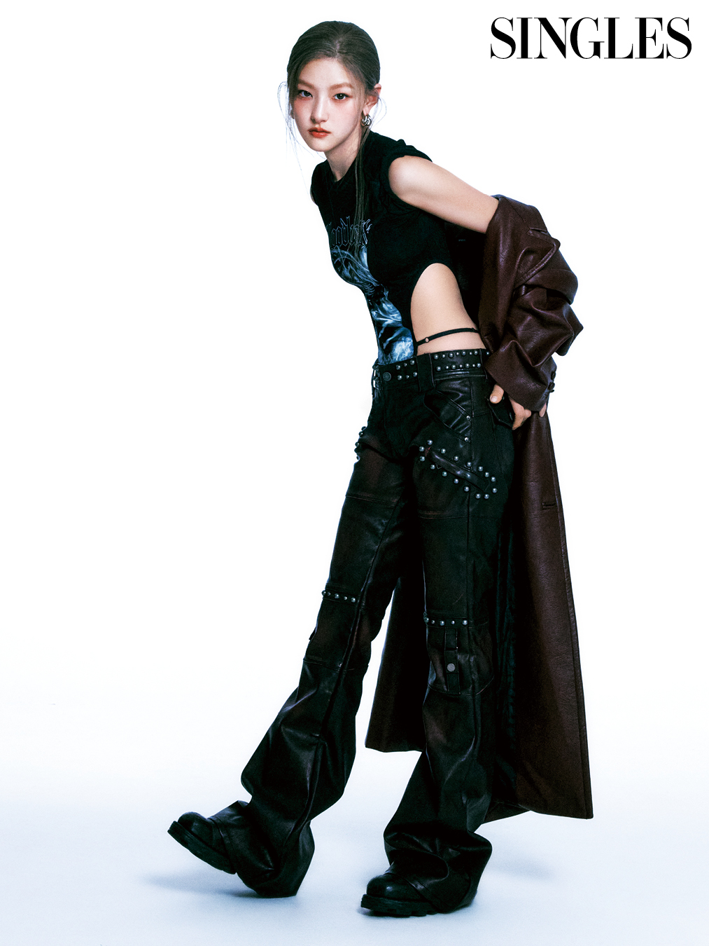 싱글즈 4월호 하늘 화보이미지