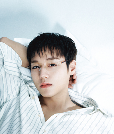 박지훈과 린드버그, 프레임 너머의 눈빛