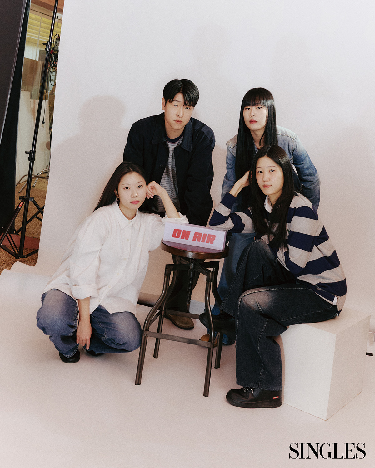 셀러브리티의 매력을 극대화하면서도 스튜디오 에피소드만의 결을 유지할 수 있는 건 PD들의 기획력 덕분이다.