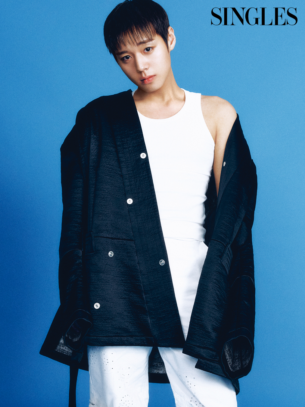 싱글즈 5월 호 박지훈 화보 이미지