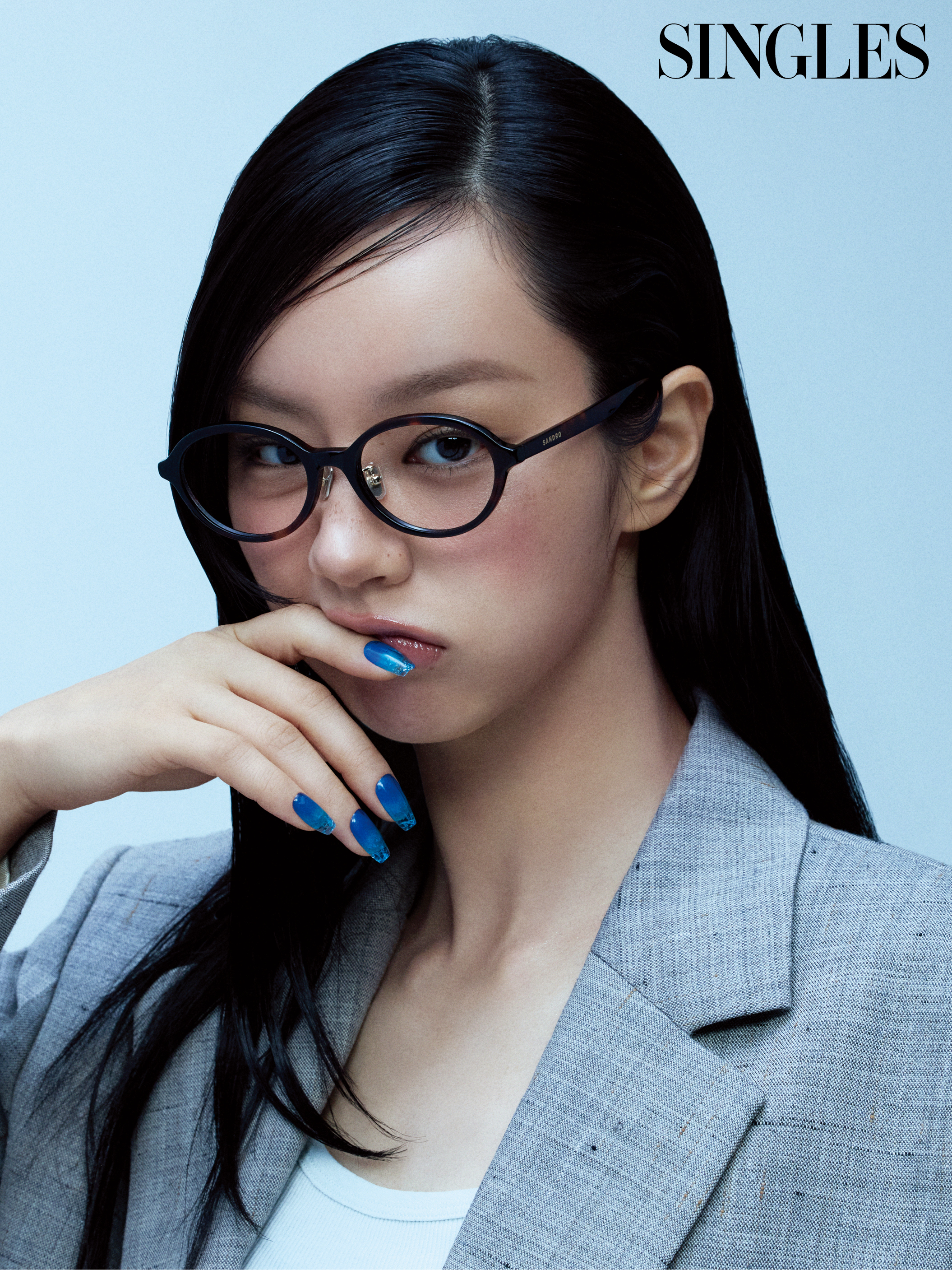 싱글즈 6월 호 혜리 화보이미지