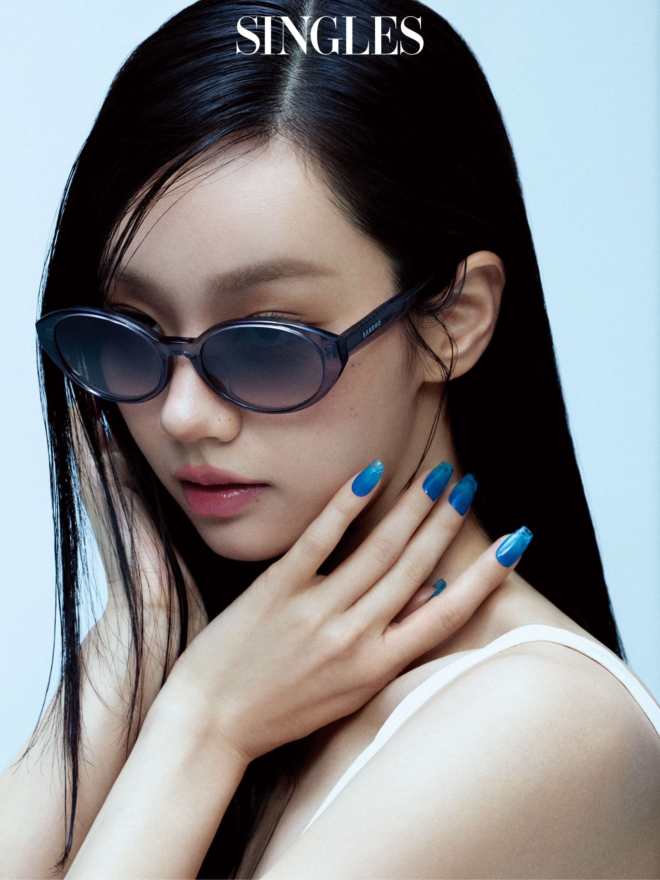 싱글즈 6월 호 혜리 화보이미지