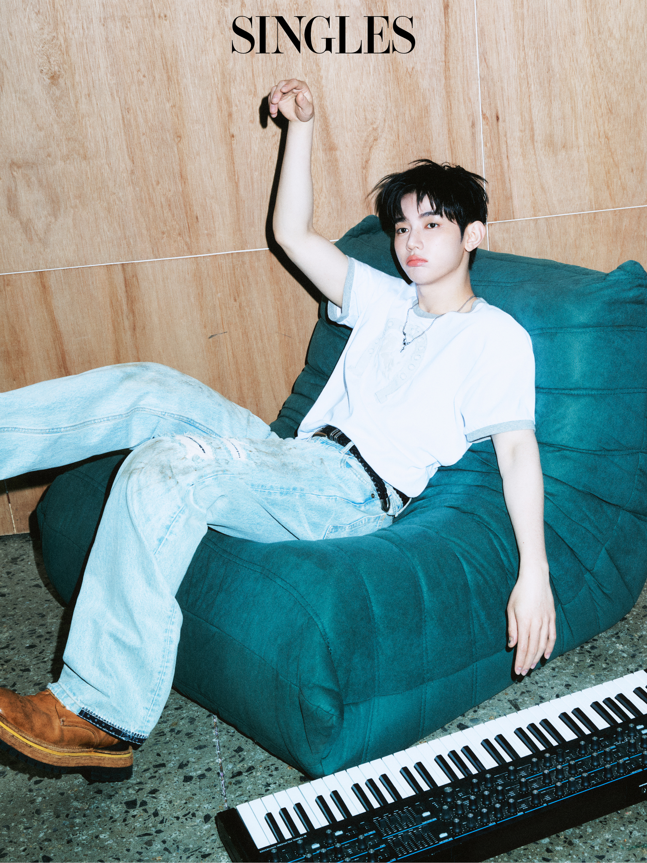 장하오 싱글즈 7월 호 화보 이미지