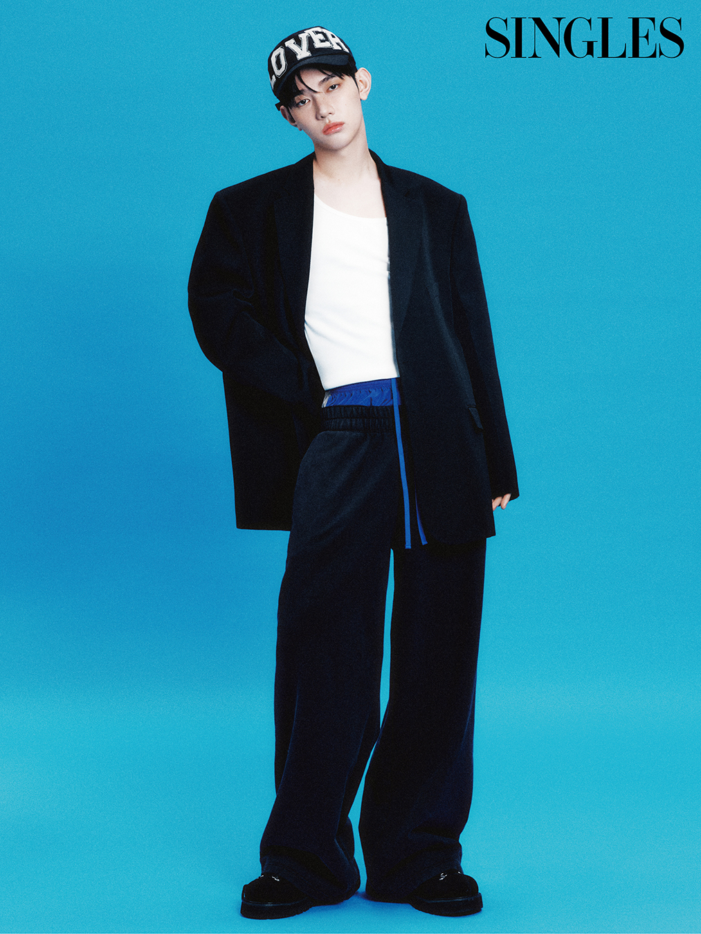장하오의 싱글즈 7월 호 화보 이미지