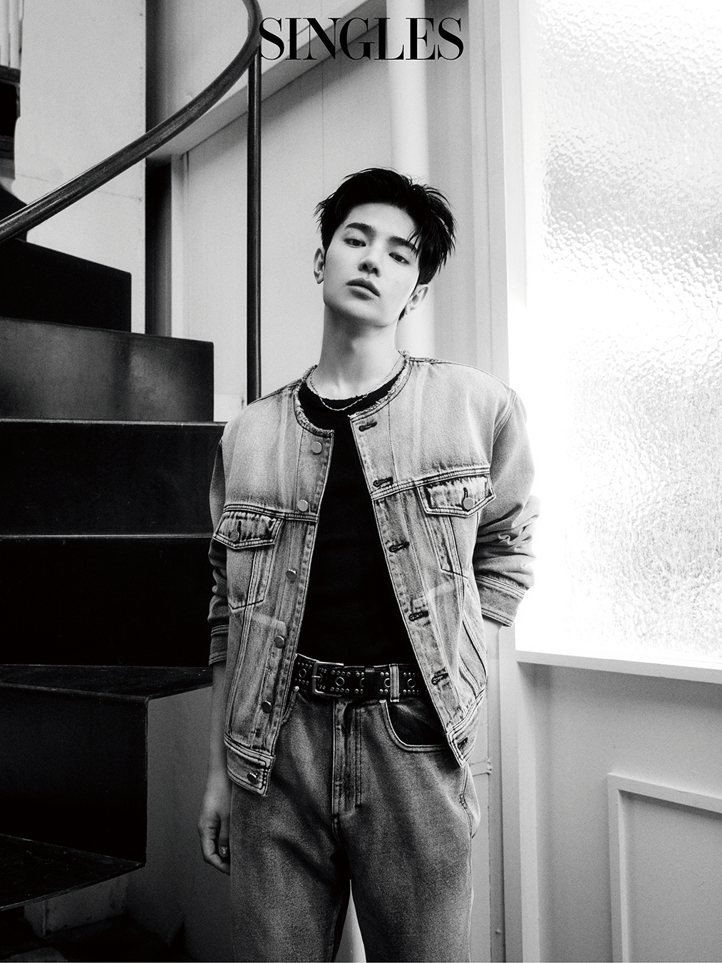 장하오의 싱글즈 7월 호 화보 이미지